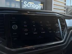Volkswagen T-Roc thumbnail 24