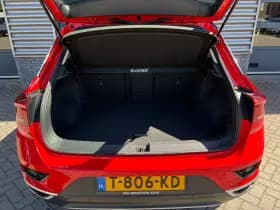 Volkswagen T-Roc thumbnail 35