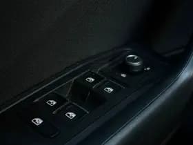 Volkswagen T-Roc thumbnail 20