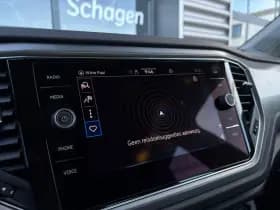 Volkswagen T-Roc thumbnail 23