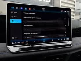 Volkswagen Tiguan thumbnail 21