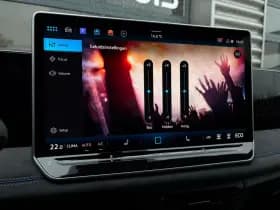 Volkswagen Tiguan thumbnail 41