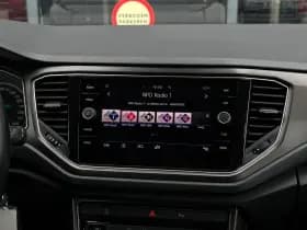 Volkswagen T-Roc thumbnail 23