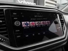 Volkswagen T-Roc thumbnail 32