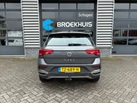 Volkswagen T-Roc thumbnail 8