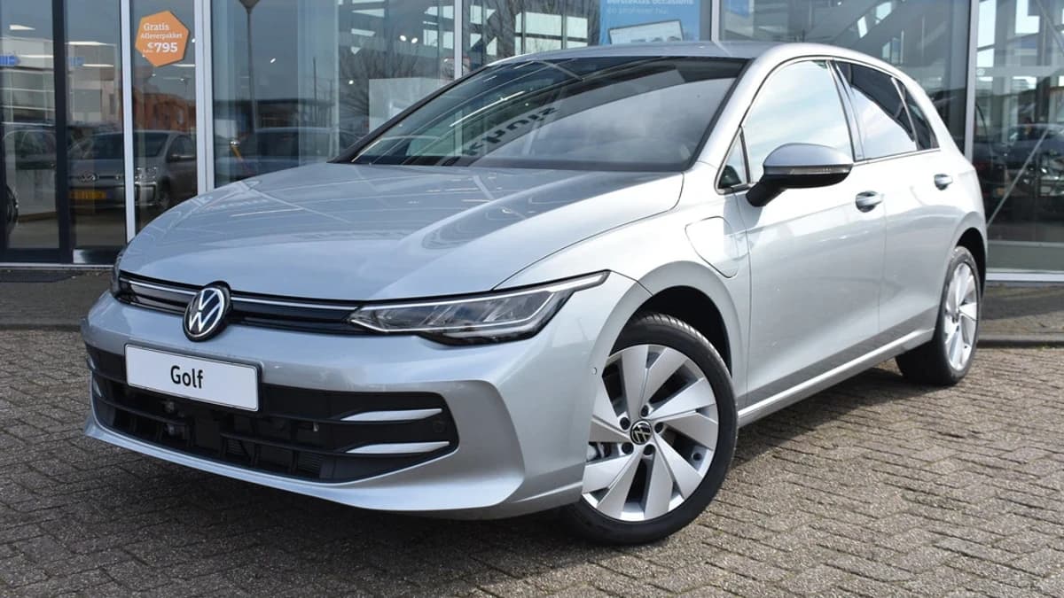 Volkswagen Golf — foto 1