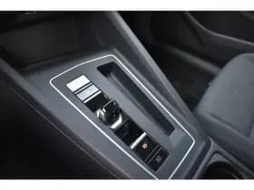 Volkswagen Golf thumbnail 23