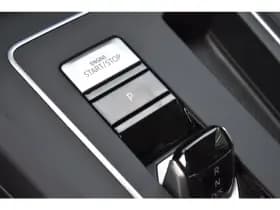 Volkswagen Golf thumbnail 25