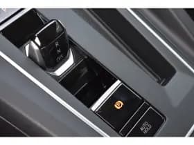 Volkswagen Golf thumbnail 26