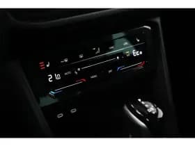 Volkswagen Tiguan thumbnail 15