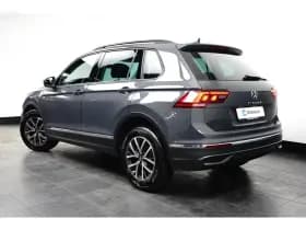 Volkswagen Tiguan thumbnail 4