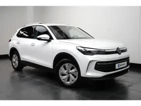 Volkswagen Tiguan thumbnail 2