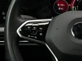 Volkswagen Golf thumbnail 14