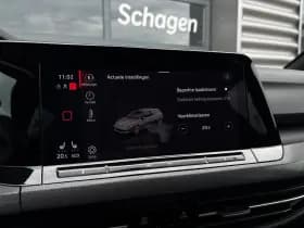Volkswagen Golf thumbnail 34
