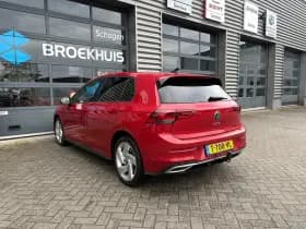 Volkswagen Golf thumbnail 9