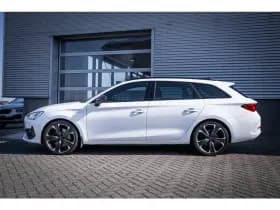 CUPRA Leon Sportstourer thumbnail 4