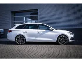 CUPRA Leon Sportstourer thumbnail 9