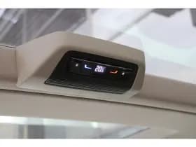 Volkswagen Multivan thumbnail 19