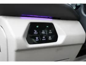 Volkswagen Multivan thumbnail 22