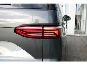 Volkswagen Multivan thumbnail 42