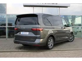 Volkswagen Multivan thumbnail 7