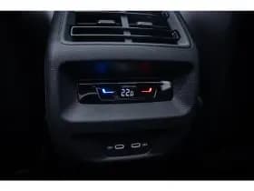 Volkswagen Tiguan thumbnail 40