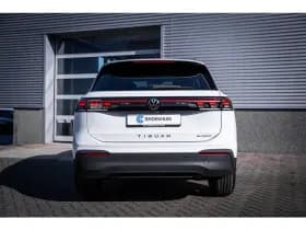 Volkswagen Tiguan thumbnail 11