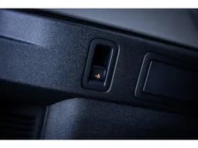 Volkswagen Tiguan thumbnail 32