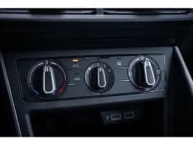 Volkswagen Polo thumbnail 18