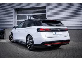 Volkswagen ID.7 thumbnail 32
