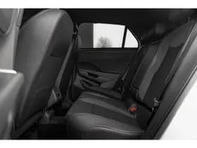 Volkswagen T-Roc thumbnail 12