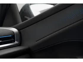 Volkswagen T-Roc thumbnail 19
