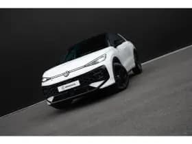 Volkswagen T-Roc thumbnail 3