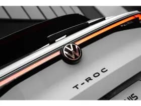 Volkswagen T-Roc thumbnail 10