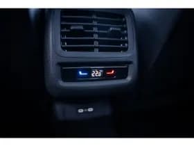 Volkswagen T-Roc thumbnail 32