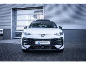 Volkswagen T-Roc thumbnail 5