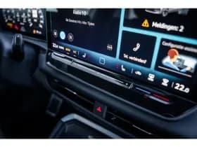 Volkswagen T-Roc thumbnail 41