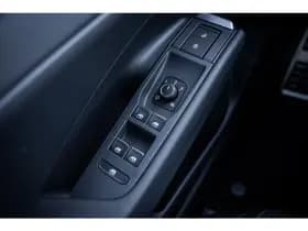 Volkswagen T-Roc thumbnail 43