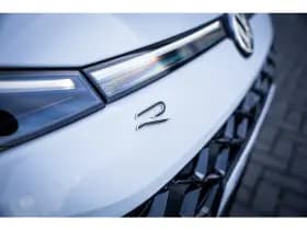 Volkswagen T-Roc thumbnail 6