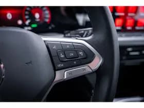 Volkswagen Golf thumbnail 18