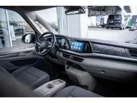 Volkswagen Multivan thumbnail 18