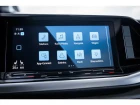Volkswagen Multivan thumbnail 26