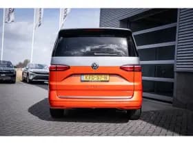 Volkswagen Multivan thumbnail 4