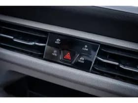 Volkswagen Multivan thumbnail 31