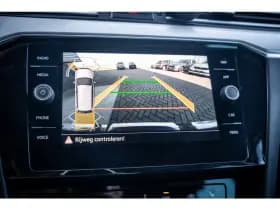 Volkswagen Passat thumbnail 27