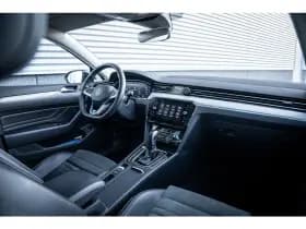 Volkswagen Passat thumbnail 36