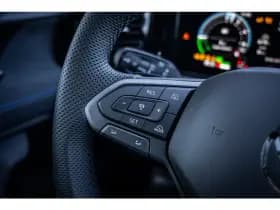 Volkswagen Tiguan thumbnail 30