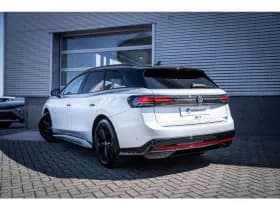 Volkswagen ID.7 thumbnail 9