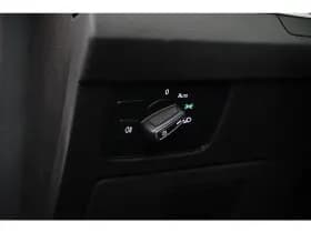 Volkswagen Passat thumbnail 22
