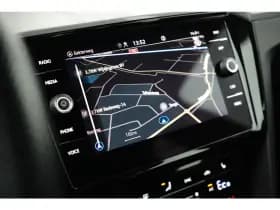 Volkswagen Passat thumbnail 24